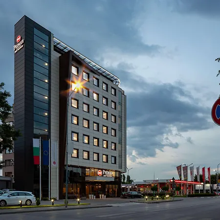 Western Premier Hills 4* بلوفديف