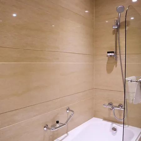 Western Premier Hills 4* بلوفديف