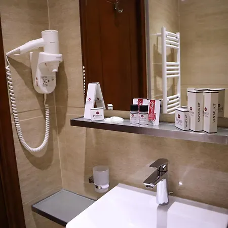 Western Premier Hills 4*