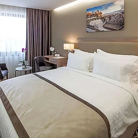 酒店 Western Premier Hills 4*