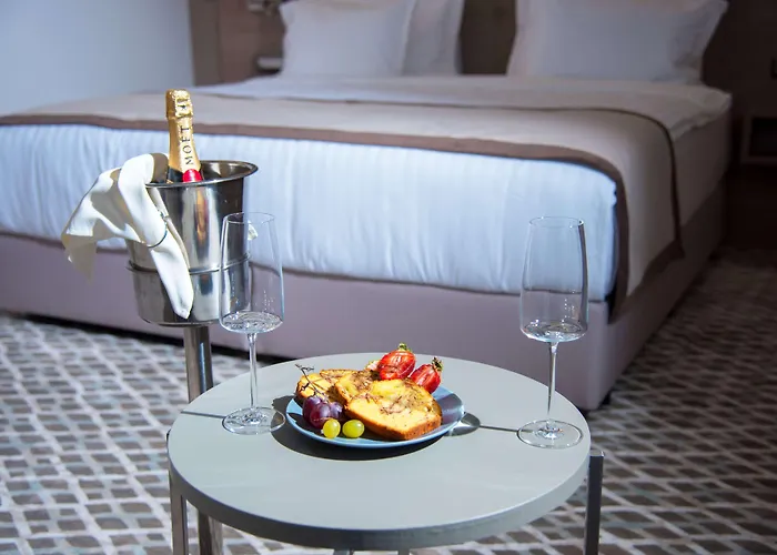 Western Premier Hills Hotel 4*