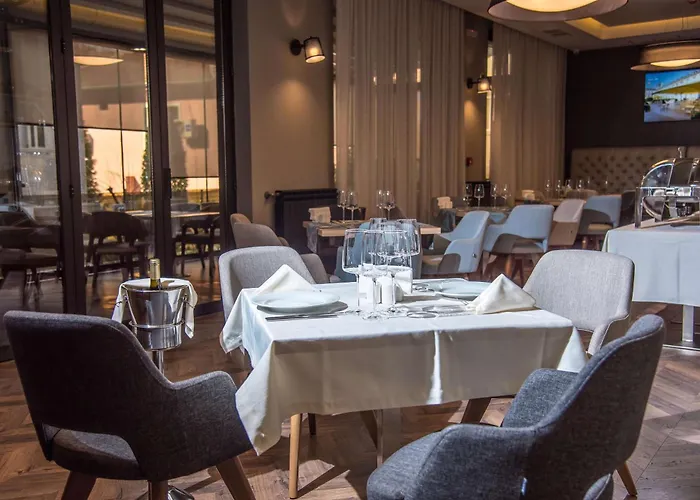 Western Premier Hills Hotel