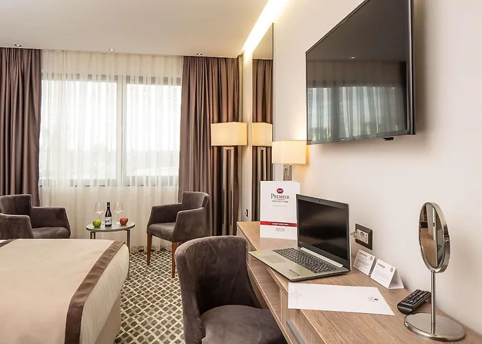 Western Premier Hills Hotel