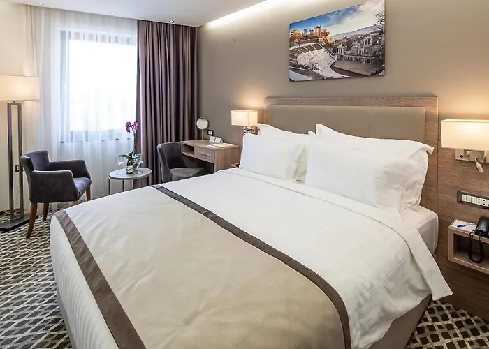 Hotel Western Premier Hills 4*