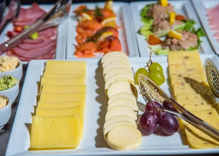 Western Premier Hills Hotel