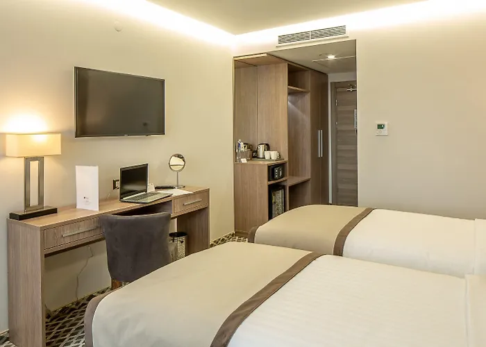 Hotel Western Premier Hills 4*